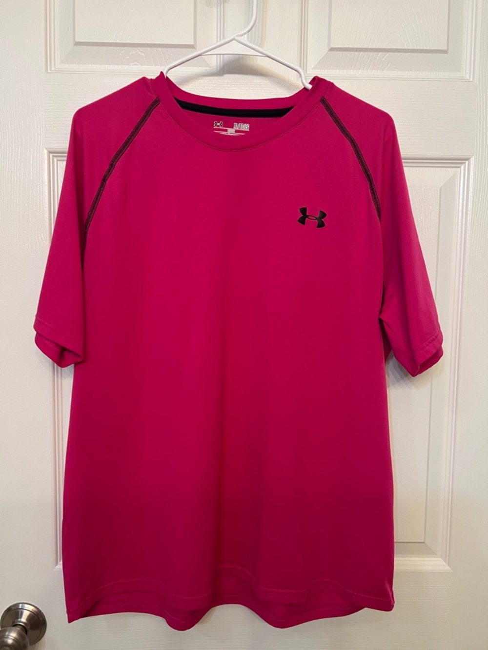 Under Armour Hot Pink Short Sleeve Athletic Tee XL